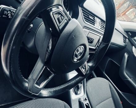 Білий Шкода Октавія, об'ємом двигуна 2 л та пробігом 200 тис. км за 12000 $, фото 6 на Automoto.ua