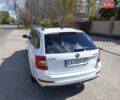 Белый Шкода Октавия, объемом двигателя 1.6 л и пробегом 249 тыс. км за 12500 $, фото 7 на Automoto.ua