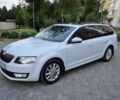 Білий Шкода Октавія, об'ємом двигуна 1.6 л та пробігом 255 тис. км за 11561 $, фото 1 на Automoto.ua