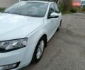 Белый Шкода Октавия, объемом двигателя 1.6 л и пробегом 255 тыс. км за 12000 $, фото 10 на Automoto.ua