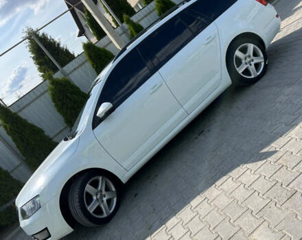 Шкода Октавія 2016 у Вінниці на Automoto.ua Білий Шкода Октавія, об'ємом двигуна 1.6 л та пробігом 270 тис. км за 10700 $, фото 4 на Automoto.ua