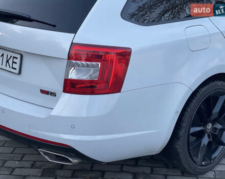 Белый Шкода Октавия, объемом двигателя 1.97 л и пробегом 242 тыс. км за 17500 $, фото 4 на Automoto.ua