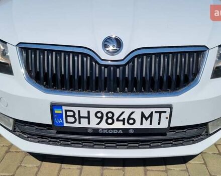 Білий Шкода Октавія, об'ємом двигуна 1.6 л та пробігом 230 тис. км за 13500 $, фото 7 на Automoto.ua