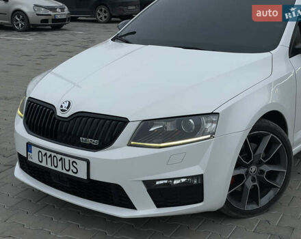 Белый Шкода Октавия, объемом двигателя 2 л и пробегом 269 тыс. км за 14999 $, фото 25 на Automoto.ua