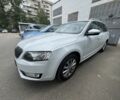 Белый Шкода Октавия, объемом двигателя 1.6 л и пробегом 221 тыс. км за 10900 $, фото 3 на Automoto.ua