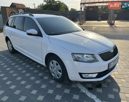 Белый Шкода Октавия, объемом двигателя 1.6 л и пробегом 180 тыс. км за 10400 $, фото 15 на Automoto.ua