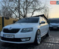 Белый Шкода Октавия, объемом двигателя 1.6 л и пробегом 375 тыс. км за 10900 $, фото 1 на Automoto.ua