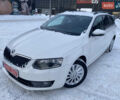 Белый Шкода Октавия, объемом двигателя 2 л и пробегом 261 тыс. км за 13999 $, фото 1 на Automoto.ua