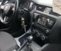 Белый Шкода Октавия, объемом двигателя 1.6 л и пробегом 308 тыс. км за 12000 $, фото 2 на Automoto.ua