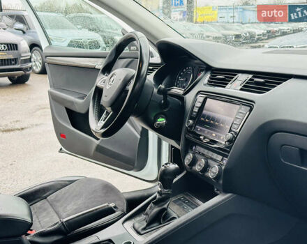 Белый Шкода Октавия, объемом двигателя 1.97 л и пробегом 303 тыс. км за 13900 $, фото 25 на Automoto.ua