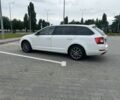 Білий Шкода Октавія, об'ємом двигуна 1.8 л та пробігом 233 тис. км за 10900 $, фото 3 на Automoto.ua