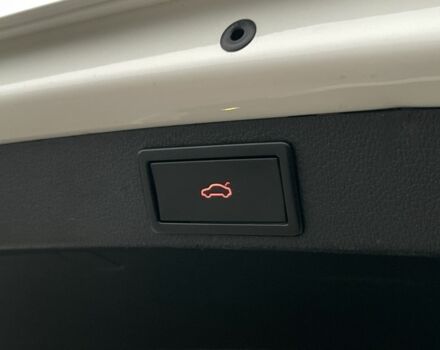 Белый Шкода Октавия, объемом двигателя 2 л и пробегом 269 тыс. км за 14999 $, фото 18 на Automoto.ua