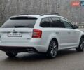 Білий Шкода Октавія, об'ємом двигуна 2 л та пробігом 254 тис. км за 16699 $, фото 6 на Automoto.ua