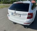 Белый Шкода Октавия, объемом двигателя 1.6 л и пробегом 285 тыс. км за 10500 $, фото 1 на Automoto.ua