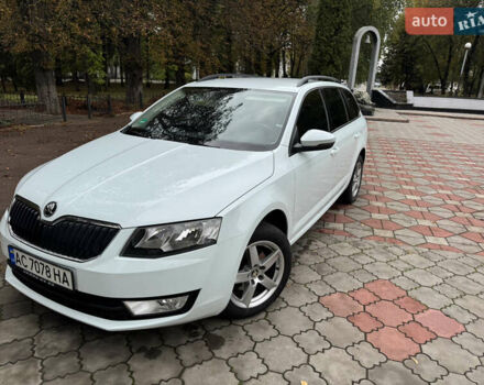 Белый Шкода Октавия, объемом двигателя 1.97 л и пробегом 327 тыс. км за 12500 $, фото 9 на Automoto.ua