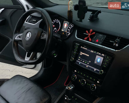 Белый Шкода Октавия, объемом двигателя 2 л и пробегом 269 тыс. км за 14999 $, фото 53 на Automoto.ua