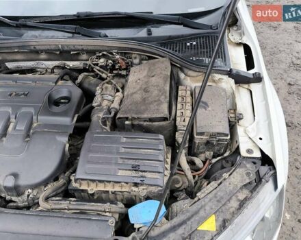 Білий Шкода Октавія, об'ємом двигуна 1.6 л та пробігом 280 тис. км за 11800 $, фото 52 на Automoto.ua