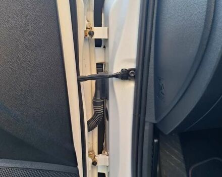 Белый Шкода Октавия, объемом двигателя 1.97 л и пробегом 196 тыс. км за 17500 $, фото 21 на Automoto.ua