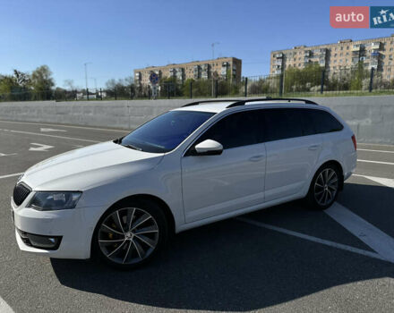 Белый Шкода Октавия, объемом двигателя 1.97 л и пробегом 277 тыс. км за 14000 $, фото 9 на Automoto.ua