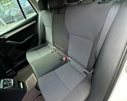 Белый Шкода Октавия, объемом двигателя 1.6 л и пробегом 180 тыс. км за 10500 $, фото 15 на Automoto.ua