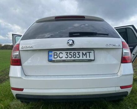 Білий Шкода Октавія, об'ємом двигуна 1.6 л та пробігом 193 тис. км за 12300 $, фото 1 на Automoto.ua