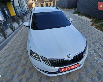 Белый Шкода Октавия, объемом двигателя 1.6 л и пробегом 245 тыс. км за 12499 $, фото 6 на Automoto.ua