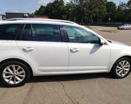 Белый Шкода Октавия, объемом двигателя 1.6 л и пробегом 186 тыс. км за 14900 $, фото 3 на Automoto.ua