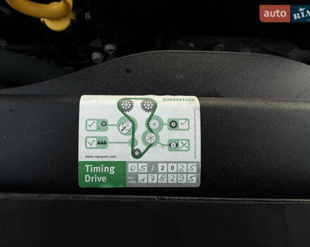 Белый Шкода Октавия, объемом двигателя 2 л и пробегом 183 тыс. км за 14300 $, фото 38 на Automoto.ua