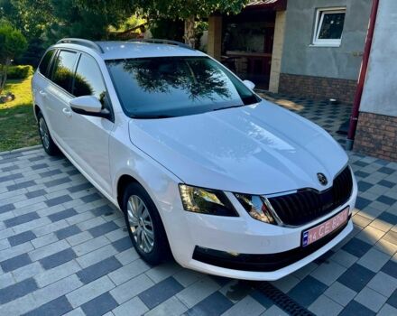 Белый Шкода Октавия, объемом двигателя 1.6 л и пробегом 208 тыс. км за 11699 $, фото 8 на Automoto.ua