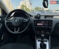 Белый Шкода Октавия, объемом двигателя 1.6 л и пробегом 308 тыс. км за 12990 $, фото 13 на Automoto.ua