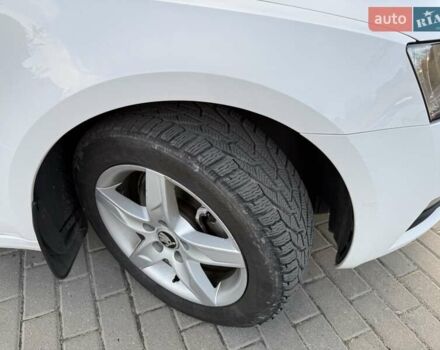 Белый Шкода Октавия, объемом двигателя 1.97 л и пробегом 222 тыс. км за 14900 $, фото 10 на Automoto.ua