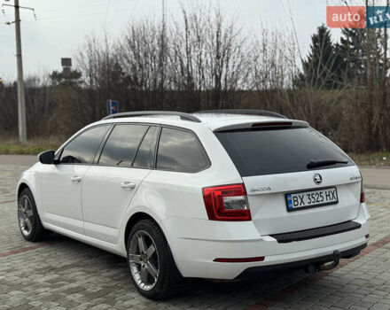 Білий Шкода Октавія, об'ємом двигуна 1.8 л та пробігом 216 тис. км за 14190 $, фото 9 на Automoto.ua