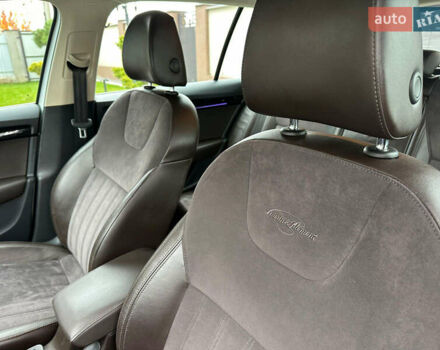 Белый Шкода Октавия, объемом двигателя 1.97 л и пробегом 232 тыс. км за 13980 $, фото 10 на Automoto.ua