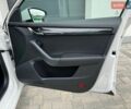 Белый Шкода Октавия, объемом двигателя 2 л и пробегом 279 тыс. км за 13200 $, фото 40 на Automoto.ua