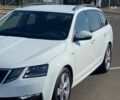 Белый Шкода Октавия, объемом двигателя 2 л и пробегом 220 тыс. км за 16200 $, фото 114 на Automoto.ua
