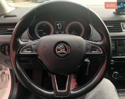 Белый Шкода Октавия, объемом двигателя 1.6 л и пробегом 270 тыс. км за 13990 $, фото 14 на Automoto.ua