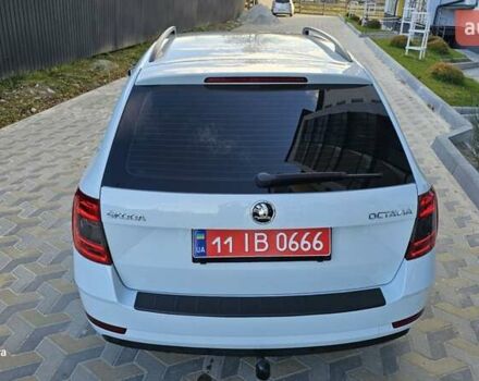 Белый Шкода Октавия, объемом двигателя 1.6 л и пробегом 245 тыс. км за 12499 $, фото 13 на Automoto.ua