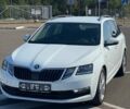 Белый Шкода Октавия, объемом двигателя 2 л и пробегом 220 тыс. км за 16200 $, фото 136 на Automoto.ua