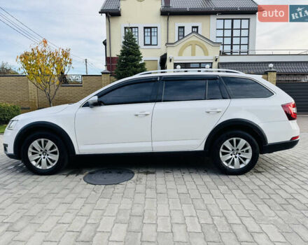 Белый Шкода Октавия, объемом двигателя 1.97 л и пробегом 245 тыс. км за 17500 $, фото 8 на Automoto.ua