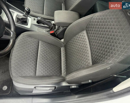 Белый Шкода Октавия, объемом двигателя 1.6 л и пробегом 218 тыс. км за 12950 $, фото 23 на Automoto.ua