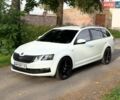 Белый Шкода Октавия, объемом двигателя 1.97 л и пробегом 287 тыс. км за 14400 $, фото 1 на Automoto.ua