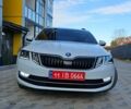 Белый Шкода Октавия, объемом двигателя 1.6 л и пробегом 245 тыс. км за 12500 $, фото 4 на Automoto.ua