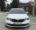 Білий Шкода Октавія, об'ємом двигуна 1.8 л та пробігом 216 тис. км за 14190 $, фото 1 на Automoto.ua