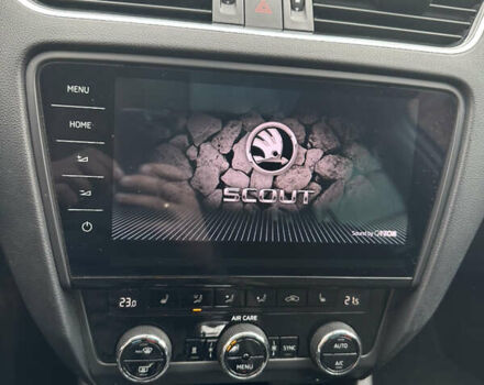 Белый Шкода Октавия, объемом двигателя 1.97 л и пробегом 162 тыс. км за 22500 $, фото 25 на Automoto.ua