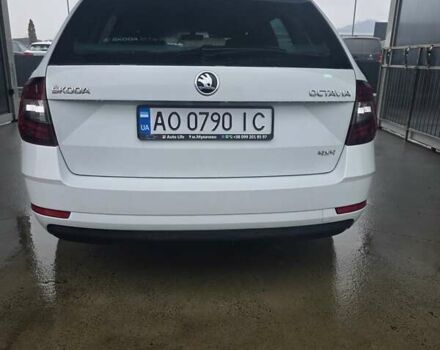 Белый Шкода Октавия, объемом двигателя 1.97 л и пробегом 273 тыс. км за 15200 $, фото 1 на Automoto.ua