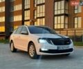 Білий Шкода Октавія, об'ємом двигуна 1.6 л та пробігом 293 тис. км за 12999 $, фото 3 на Automoto.ua