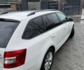 Белый Шкода Октавия, объемом двигателя 1.6 л и пробегом 237 тыс. км за 12129 $, фото 4 на Automoto.ua