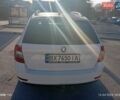 Белый Шкода Октавия, объемом двигателя 1.6 л и пробегом 229 тыс. км за 11500 $, фото 2 на Automoto.ua