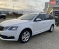 Белый Шкода Октавия, объемом двигателя 1.6 л и пробегом 216 тыс. км за 12250 $, фото 3 на Automoto.ua