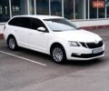 Білий Шкода Октавія, об'ємом двигуна 1.8 л та пробігом 265 тис. км за 9799 $, фото 6 на Automoto.ua